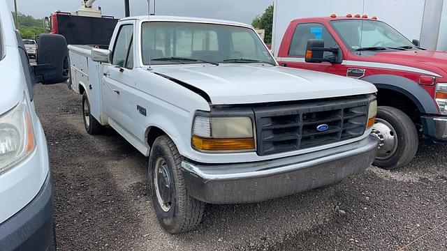 Image of Ford F-250 equipment image 2