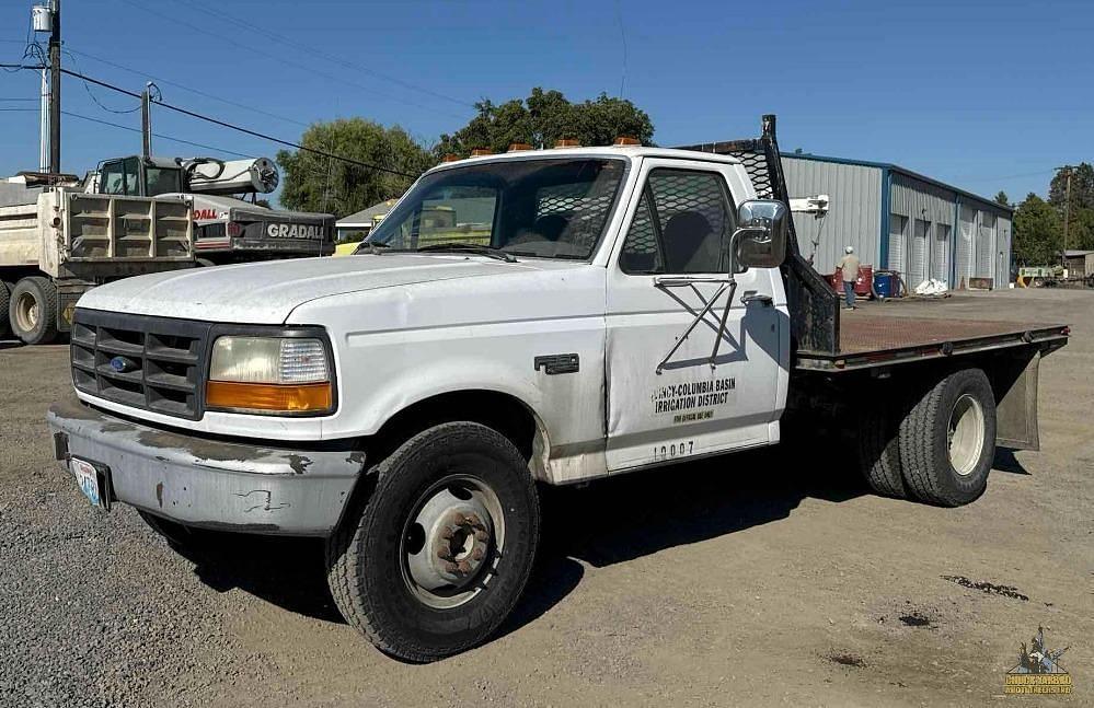 Image of Ford F-350 Primary image