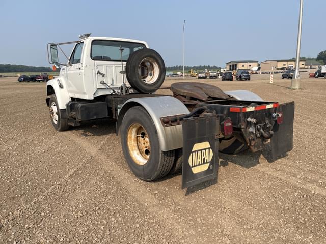Image of Ford F-SERIES equipment image 2