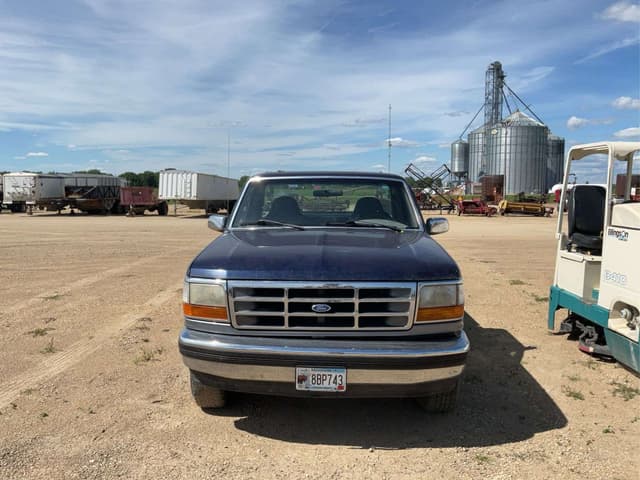 Image of Ford F-150 equipment image 1