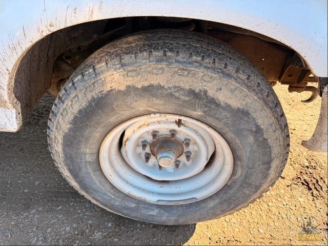 Image of Ford F-250 equipment image 4