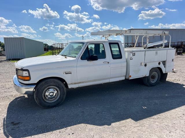 Image of Ford F-250 equipment image 1