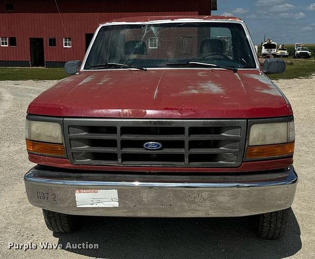 Image of Ford F-250 equipment image 1