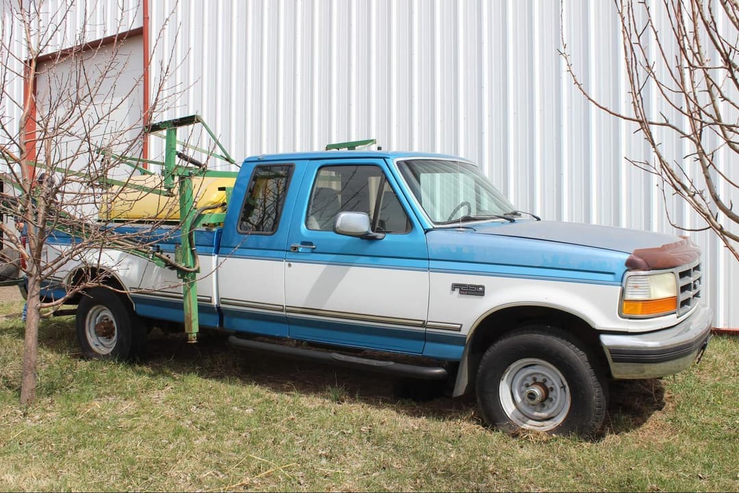 Image of Ford F-250 Primary image