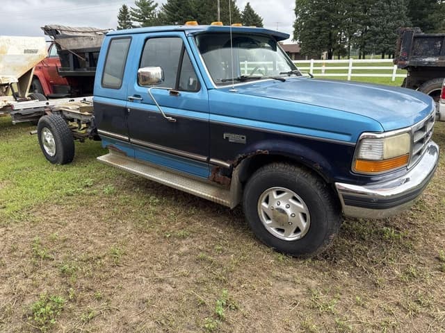 Image of Ford F-250 equipment image 2