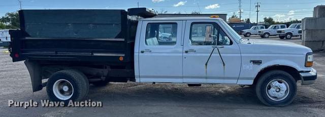 Image of Ford F-550 equipment image 3