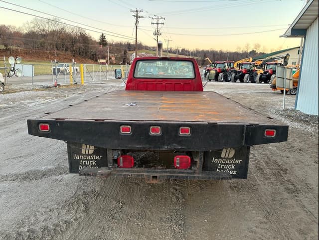 Image of Ford F-350 equipment image 4