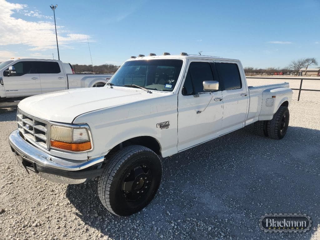 Image of Ford F-350 Primary image