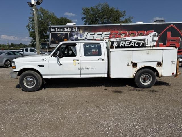 Image of Ford F-350 equipment image 1