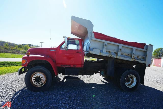 Image of Ford F80 equipment image 1