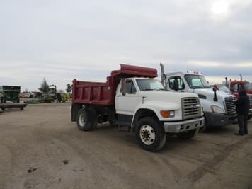 Main image Ford F-800