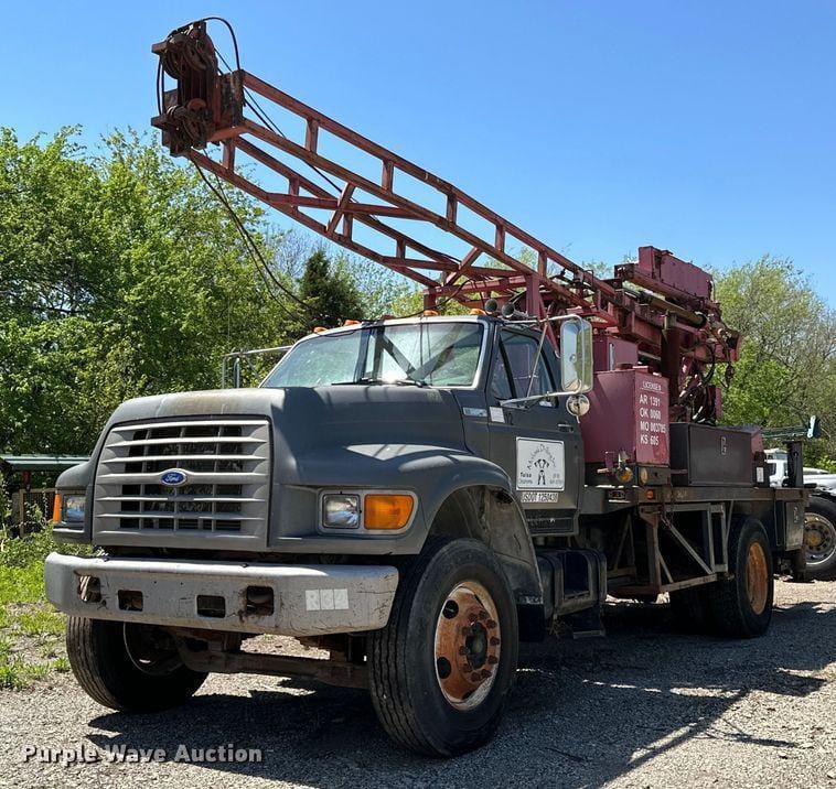 Main image Ford F-800
