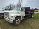 1995 Ford F-800 Image