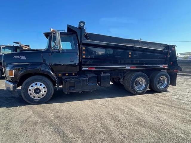 Image of Ford Aeromax L9000 equipment image 1