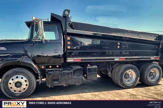 Image of Ford L9000 equipment image 1