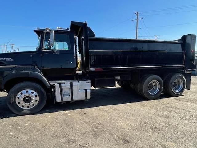 Image of Ford Aeromax L9000 equipment image 2