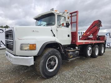 Main image Ford L9000