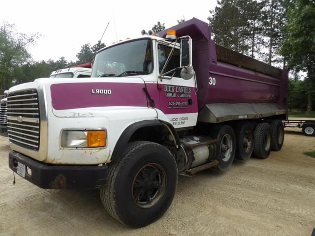 Image of Ford L9000 equipment image 1