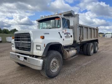 Main image Ford L9000