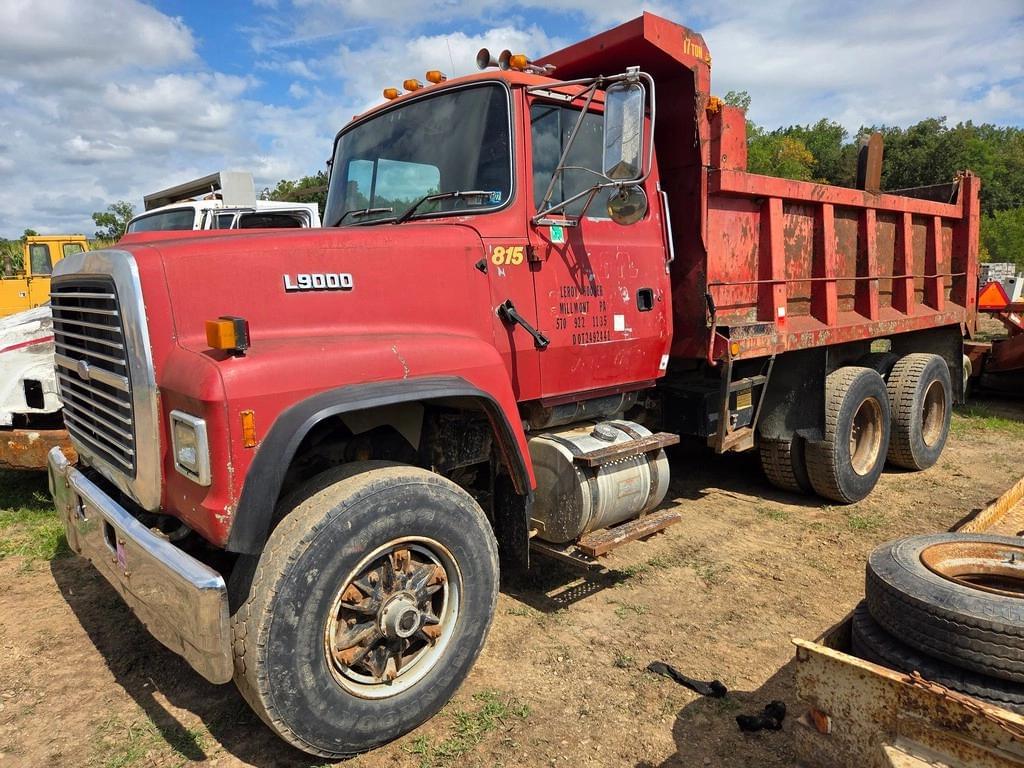 Image of Ford L9000 Primary image