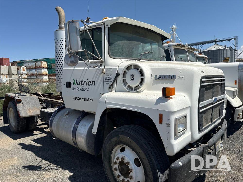 Image of Ford L9000 Primary image