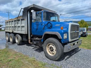 1995 Ford L9000 Image