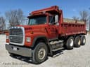 1995 Ford LT9000 Image