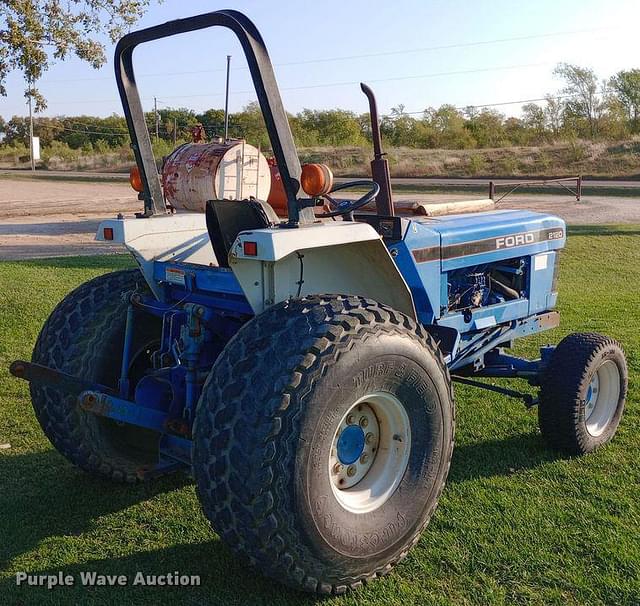 Image of Ford 2120 equipment image 4