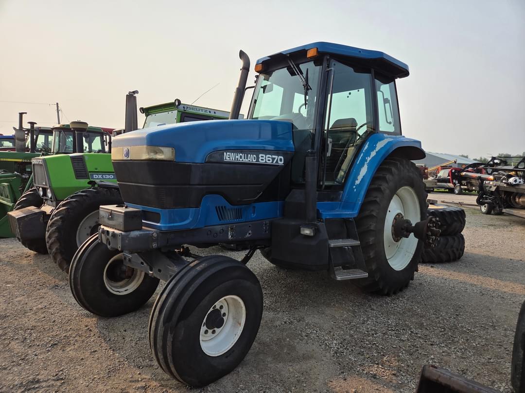 Image of New Holland 8670 Primary image