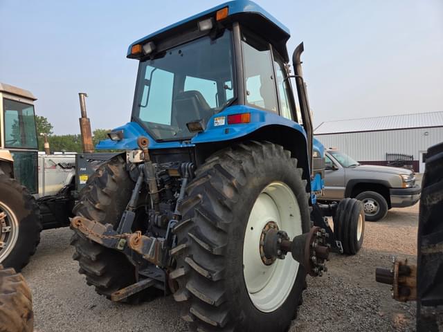 Image of New Holland 8670 equipment image 3