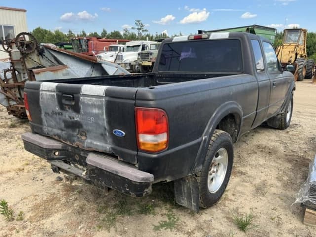 Image of Ford Ranger equipment image 3