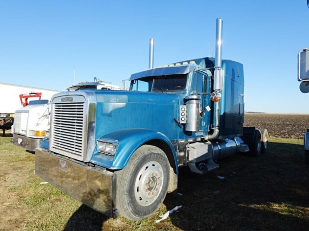 Image of Freightliner FLD132 Classic XL Primary image