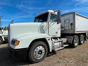 Main image Freightliner 3406