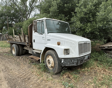 Main image Freightliner FL70