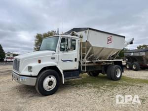 1995 Freightliner FL70 Image