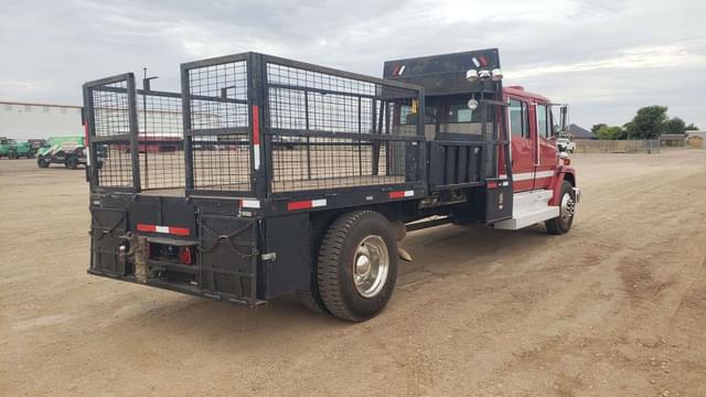 Image of Freightliner FL80 equipment image 2