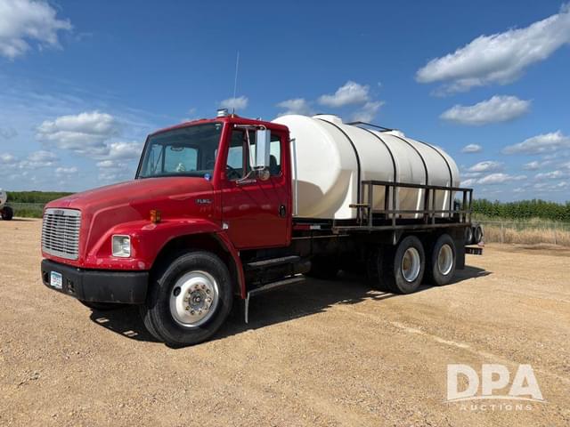 Image of Freightliner FL80 equipment image 1
