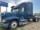 1995 Freightliner FLD120 Image