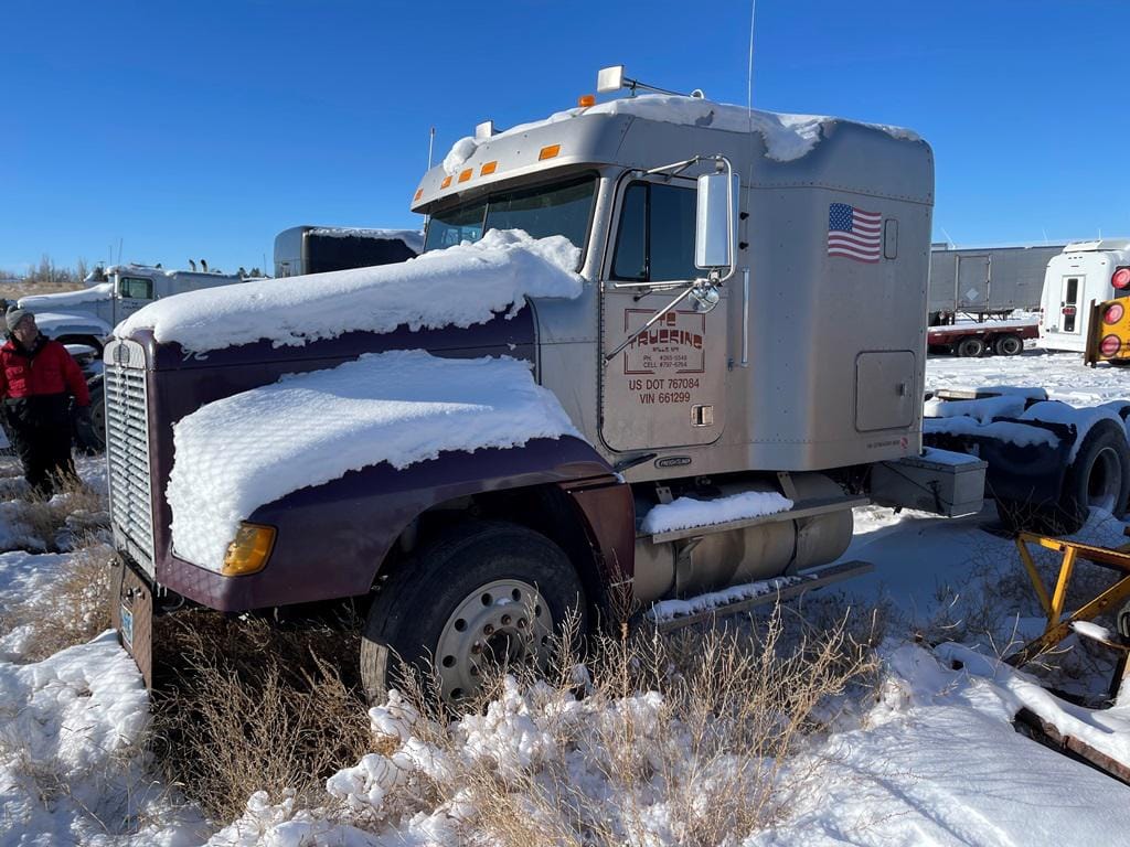 Main image Freightliner FLD