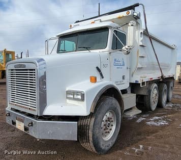 Main image Freightliner FLD112