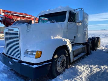 Main image Freightliner FLD120