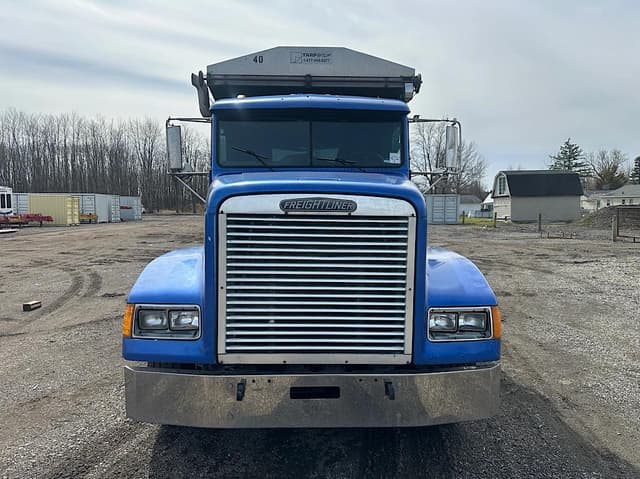 Image of Freightliner FLD120 equipment image 1