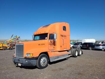 Main image Freightliner FLD120
