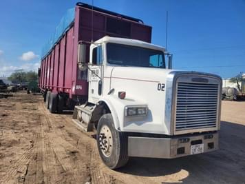 Main image Freightliner FLD120SD