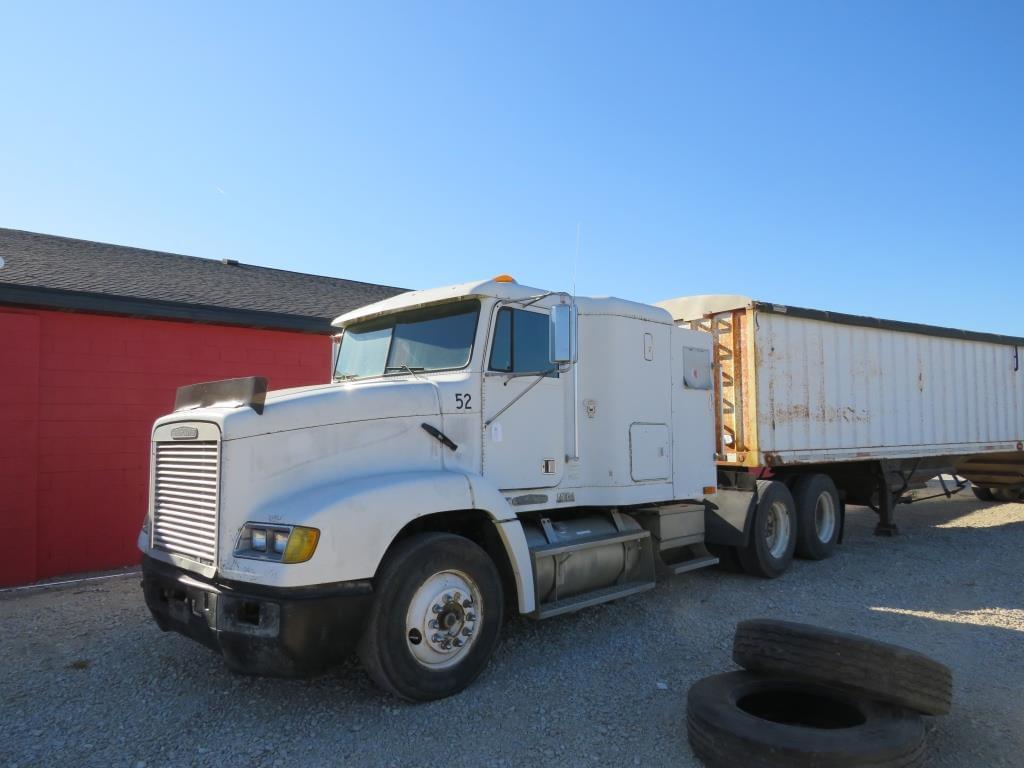 Image of Freightliner FLD120 Primary image