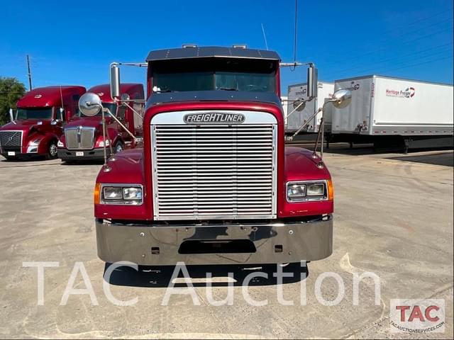 Image of Freightliner USF-1E equipment image 2