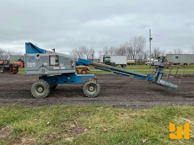 Image of Genie S-40 equipment image 3