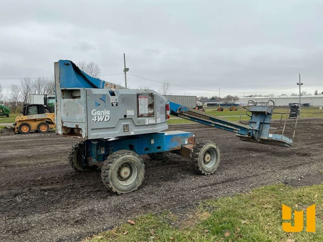 Image of Genie S-40 equipment image 4