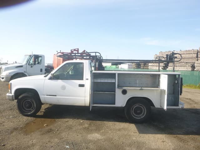 Image of GMC 2500 equipment image 4