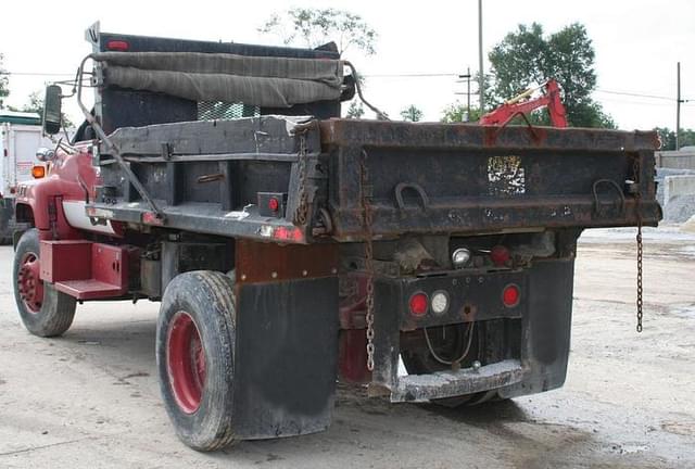 Image of GMC 7000 equipment image 4